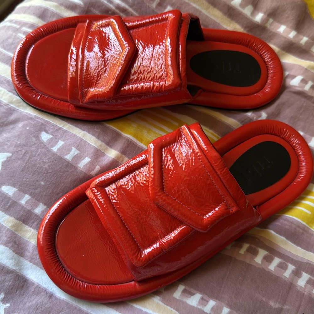 Tibi Beyren slides in red crinkle patent, size 40EU, EUC. $125 - Picture 2 of 8